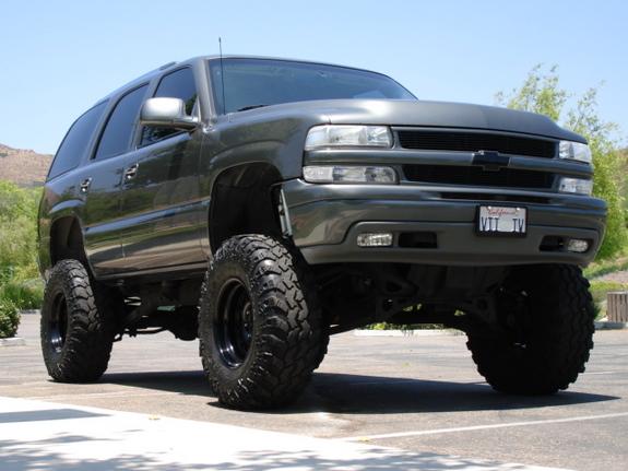 lifted 02 tahoe